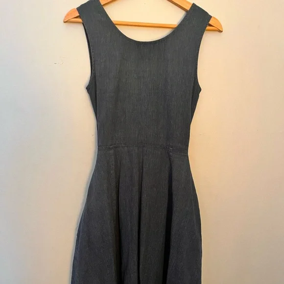 Caron Callahan Rilpey dress.   Good used condition. - Picture 2 of 4